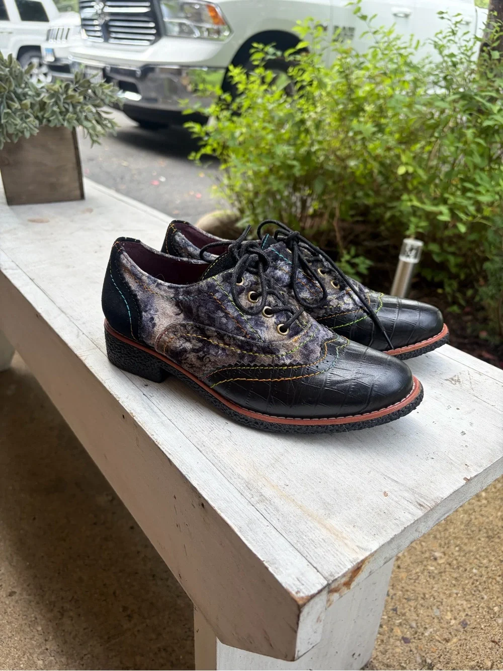 L’Artiste - Spring Step Leather Oxford Shoes Floral Rainbow Stitch – Sz. 37
